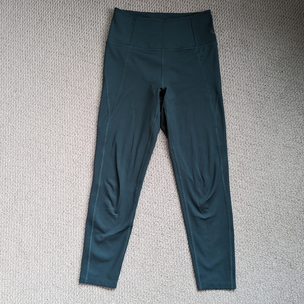 Girlfriend Collective 23 3/4" compressive leggings in Moss size S